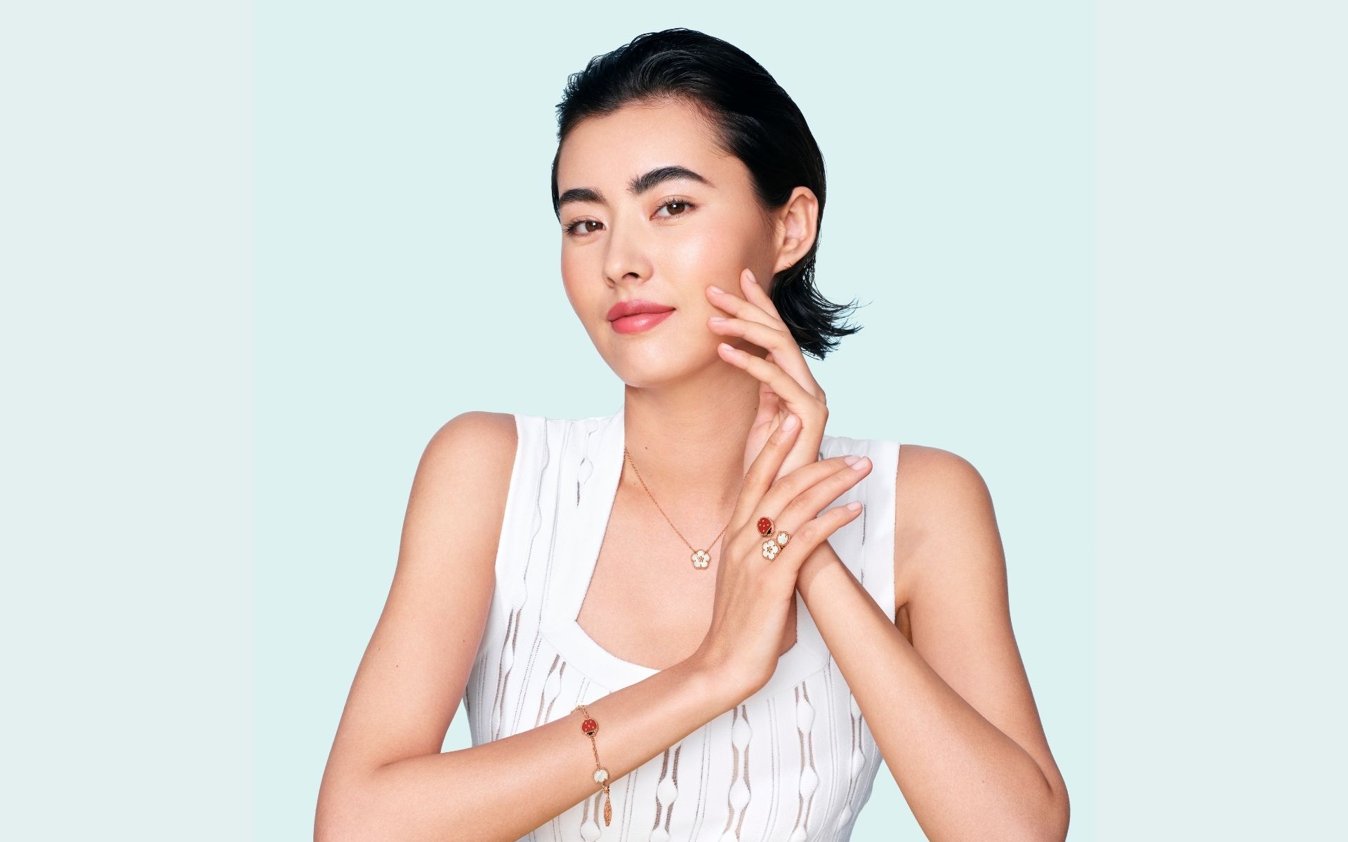 Van Cleef & Arpels Celebrates its Spring Collection with Ladybugs